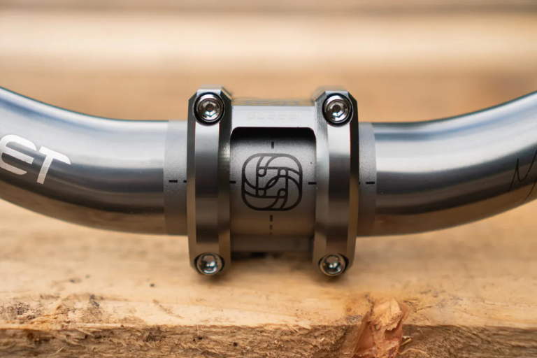 Gusset MJ Signature Cockpit Review